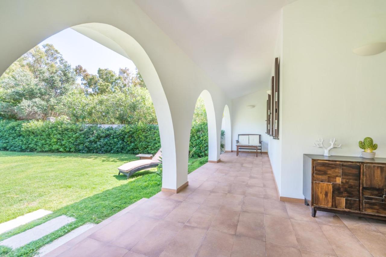 Villa Acquario Elegance - 200 Mt Dalla Spiaggia トッレ・デッレ・ステッレ エクステリア 写真